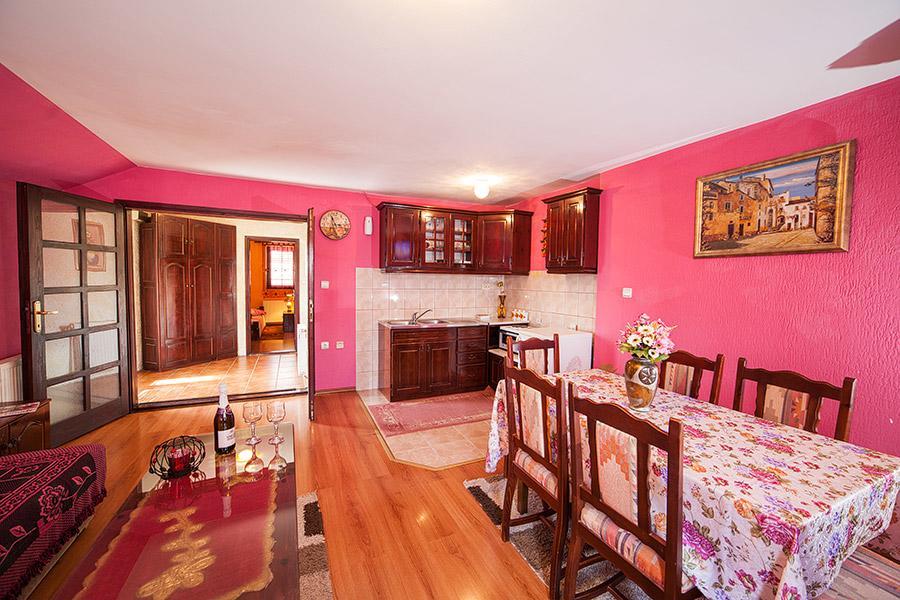 Milena Apartment